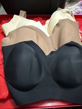 Wireless Molded Cup Strapless Bra - Black, Tan, Cream